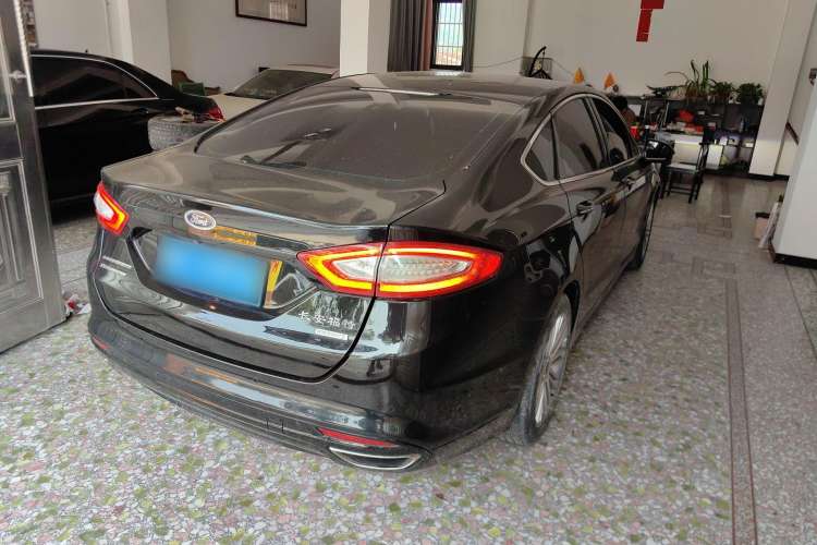 Used Ford Mondeo 2013 2.0L GTDi240 Flagship Edition
