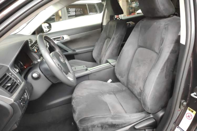 Used Lexus CT 2013 CT200h Elite Edition
