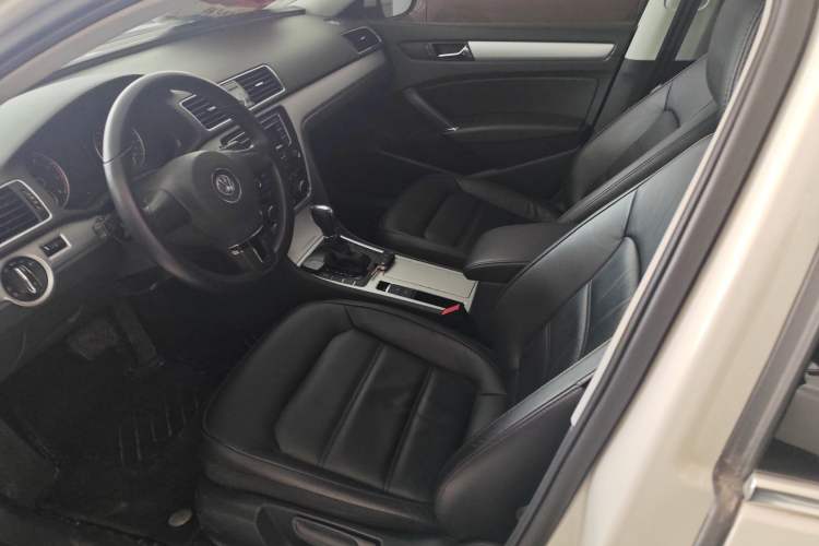 Used Volkswagen Passat 2013 1.8TSI DSG Prestige Edition
