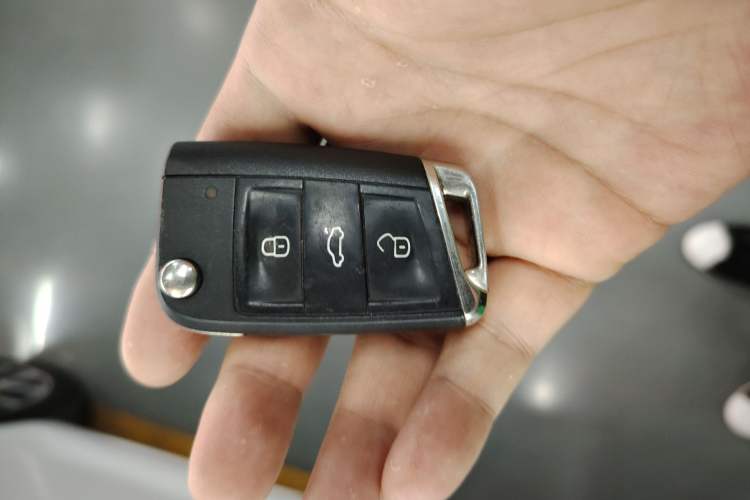 Used Volkswagen Golf 2020 200TSI DSG Comfortable and Ambitious Edition
