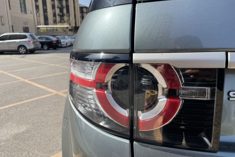 Used Land Rover Discovery Sport 2018 240 PS SE Version