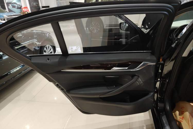 Used BMW 5 Series 2018 528Li Launch Special Edition