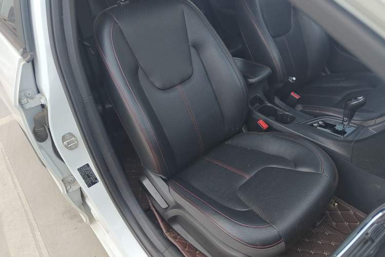 Used Chery Arrizo 5 2016 1.5L CVT Trendsetting Edition
