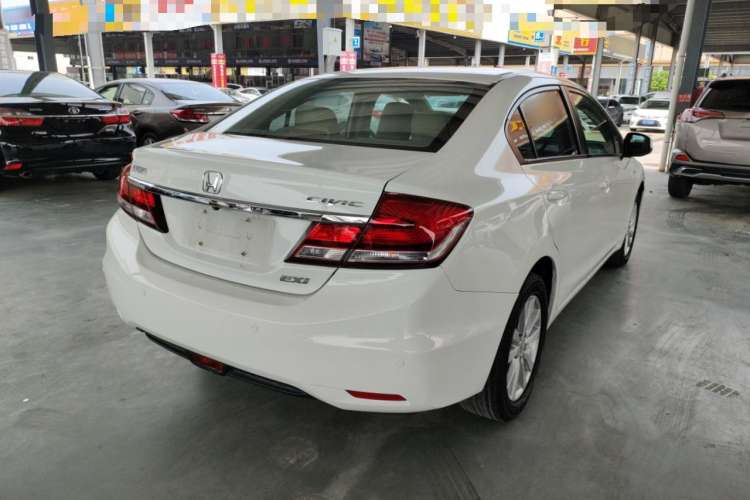 Used Honda Civic 2014 1.8L automatic comfort version
