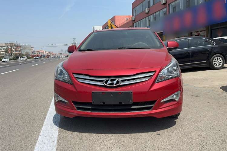 Used Hyundai Verna 2014 1.4L Automatic Smart GLS
