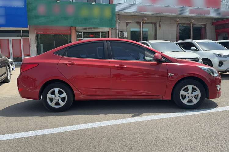 Used Hyundai Verna 2014 1.4L Automatic Smart GLS

