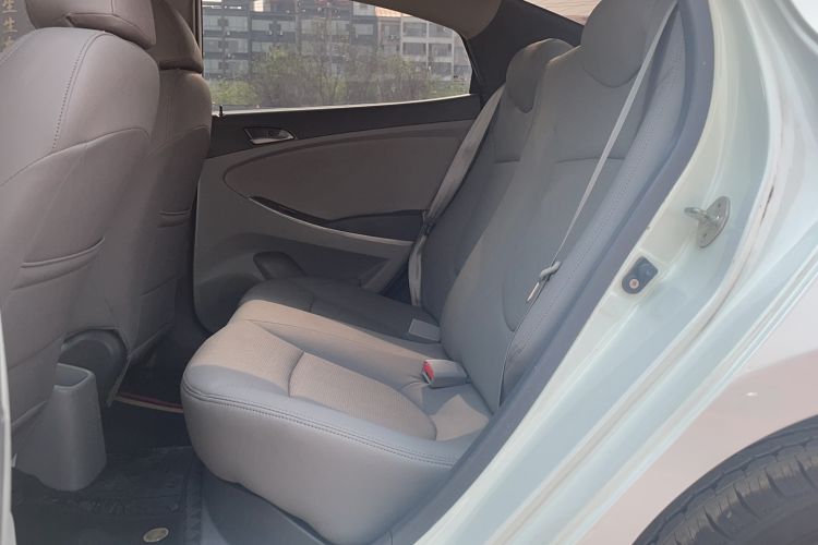 TDK.VehicleDetails.img