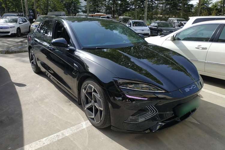 Used BYD Seal 2022 700 km Long-Range Rear-Wheel-Drive Version
