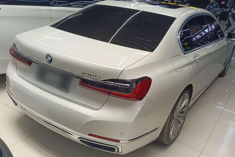 Used BMW 7 Series 2019 Restyled 740Li Leading Luxury Package

