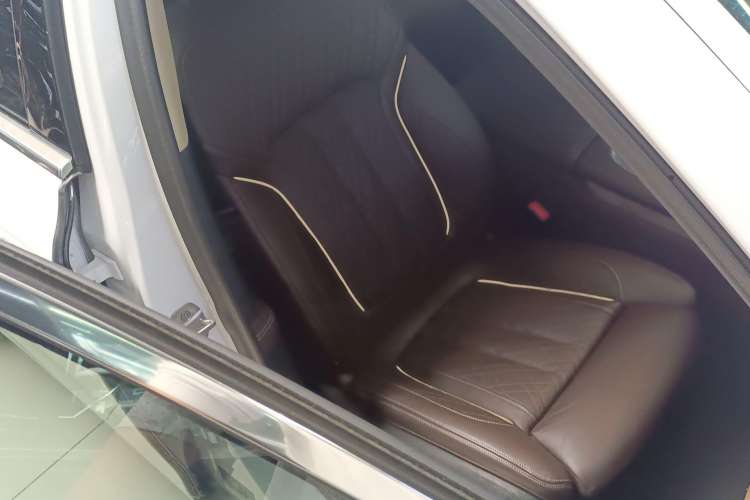 Used BMW 7 Series 2019 Restyled 740Li Leading Luxury Package
