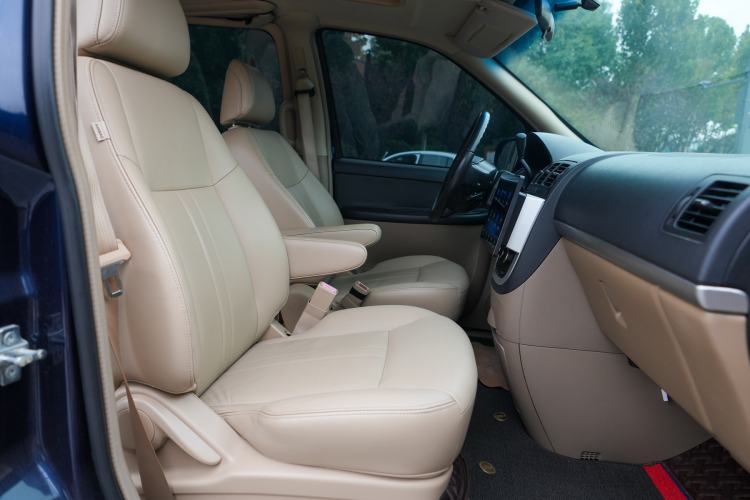 Used Buick GL8 2013 2.4L Executive Edition
