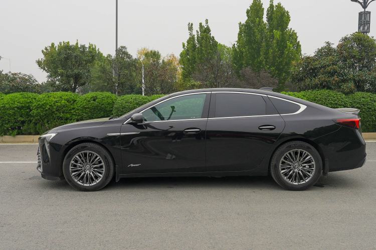 Used Buick LaCrosse 2023 28T Prestige Edition
