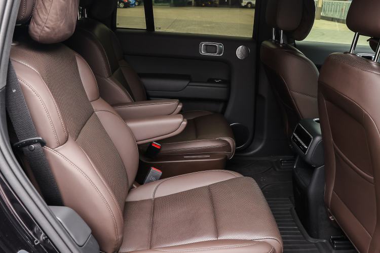 Used Li Auto L8 2023 Pro Model
