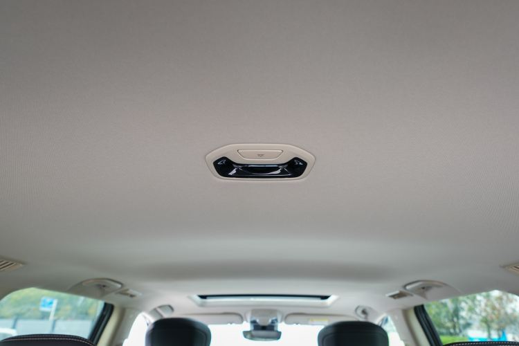 Used SAIC MAXUS Territory 2023 2.0T Cross-Country Luxury Edition 7 Seats
