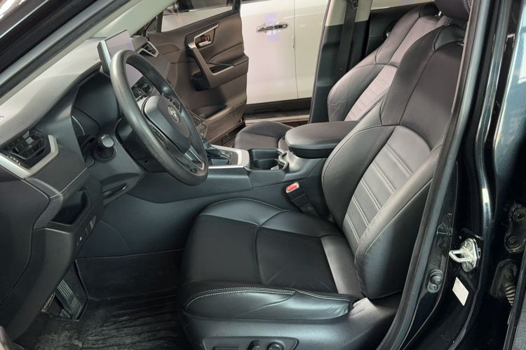 Used Toyota Wildlander 2020 2.0L CVT Two-Wheel Drive Luxury Edition