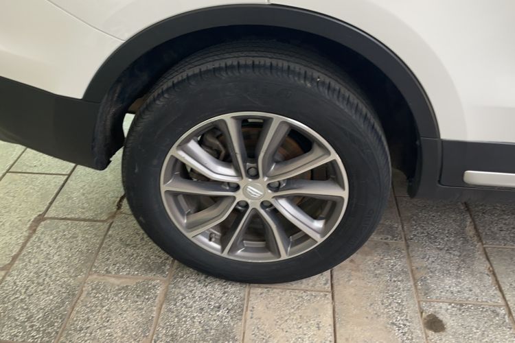 Used Geely Auto Emgrand X7 Sport 2020 1.8TD DCT Two-Wheel Drive Smart Connect 4G-Enabled Version
