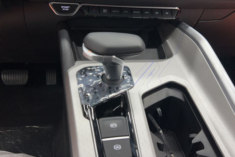 Used Geely Auto Preface 2025 Dongfang Yao 1.5TD Fuyao Edition