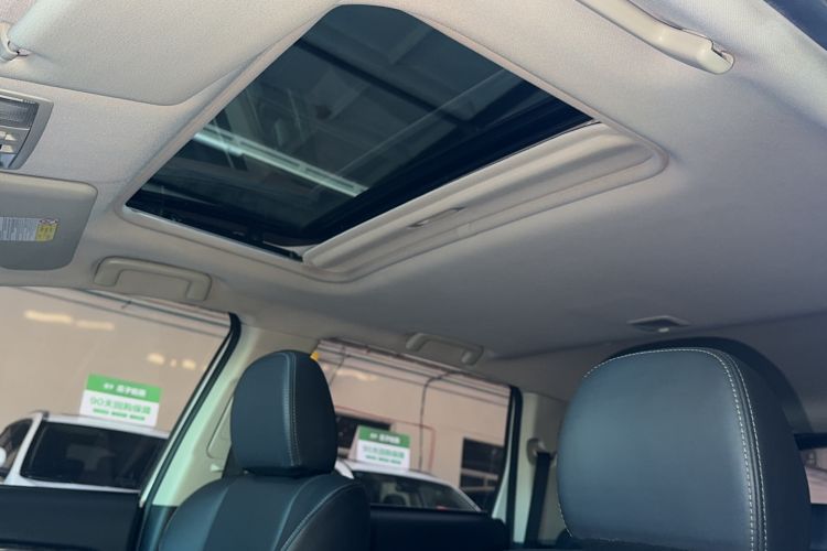 Used Mitsubishi Outlander 2019 2.0L Two-Wheel Drive Comfort Edition 5 Seats China V Standard