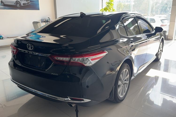 Used Toyota Camry 2023 2.0G Luxury Edition