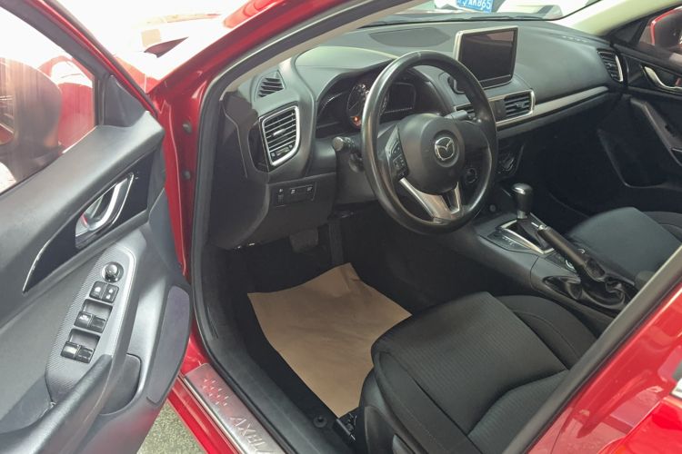 Used Mazda Mazda 3 Axela 2016 Sedan 1.5L Automatic Comfort Model
