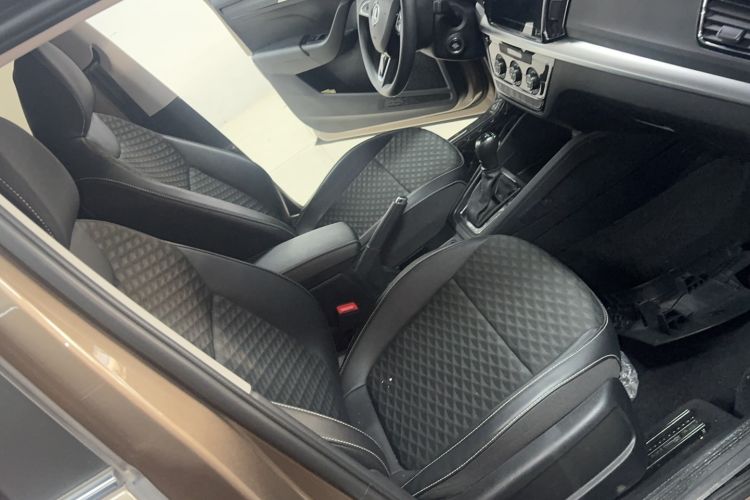 Used Skoda Kamiq 2020 1.5L Automatic Comfort Edition
