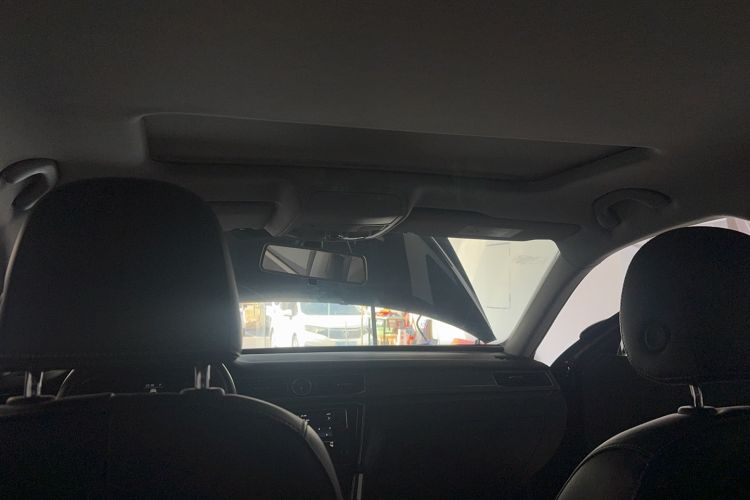 Used Volkswagen Passat 2017 330TSI DSG Luxury Edition
