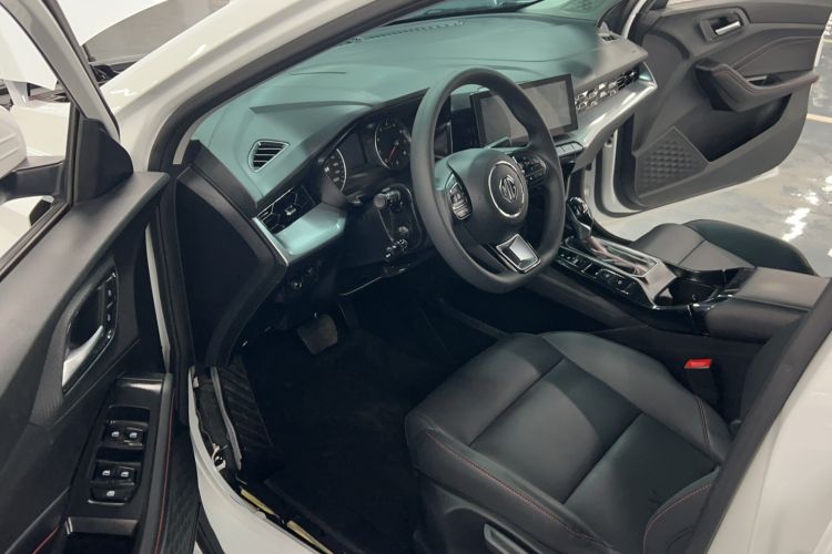 Used MG 5 2023 180 DVVT CVT Fashion Edition
