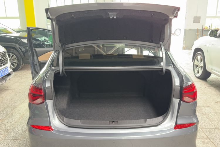 Used Chevrolet Monza 2020 320 Automatic Enjoyment Edition