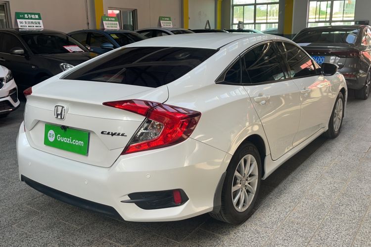 Used Honda Civic 2016 180TURBO CVT Comfort Version
