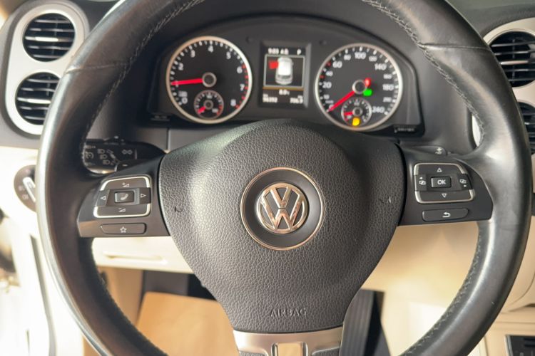 Used Volkswagen Tiguan 2015 1.8TSI Automatic Two-Wheel Drive Luxury Model
