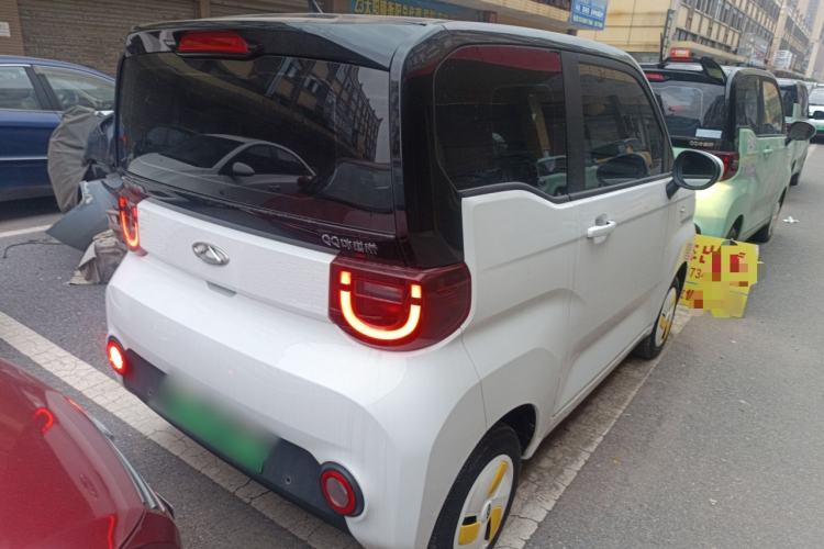 Used Chery QQ Ice Cream 2022 170km Sundae Phosphate Lithium-Ion
