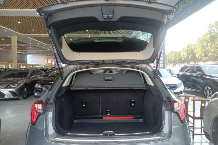 Used Lynk & Co 02 2018 1.5T DCT Two-Wheel Drive Zhaoban China V Standard