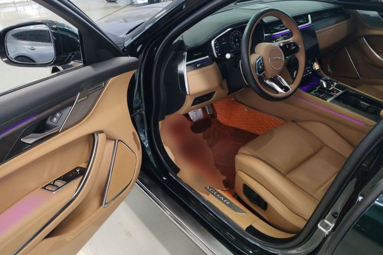 Used Jaguar XFL 2024 2.0T P250 Two-Wheel Drive Prestige Luxury Edition