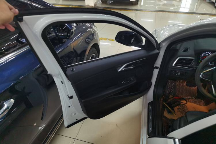 Used BMW 1 Series 2018 Facelifted 118i Sport Edition
