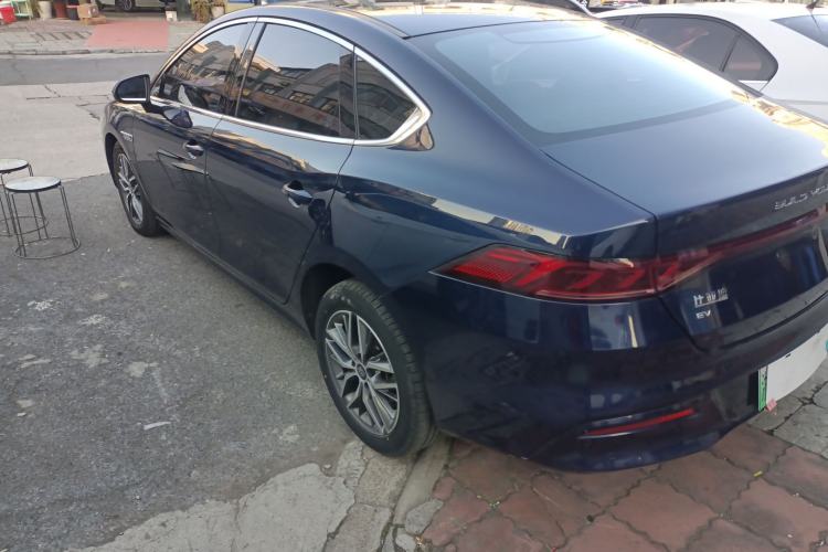 Used BYD Qin PLUS 2023 Champion Edition EV 510KM Leading Model