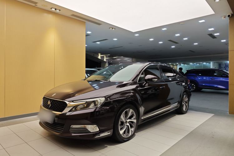 Used  5LS 2016 1.6T Luxury Edition THP160
