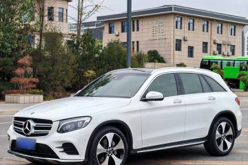 Used Mercedes-Benz GLC 2018 Refreshed GLC 300 4MATIC Dynamic Edition