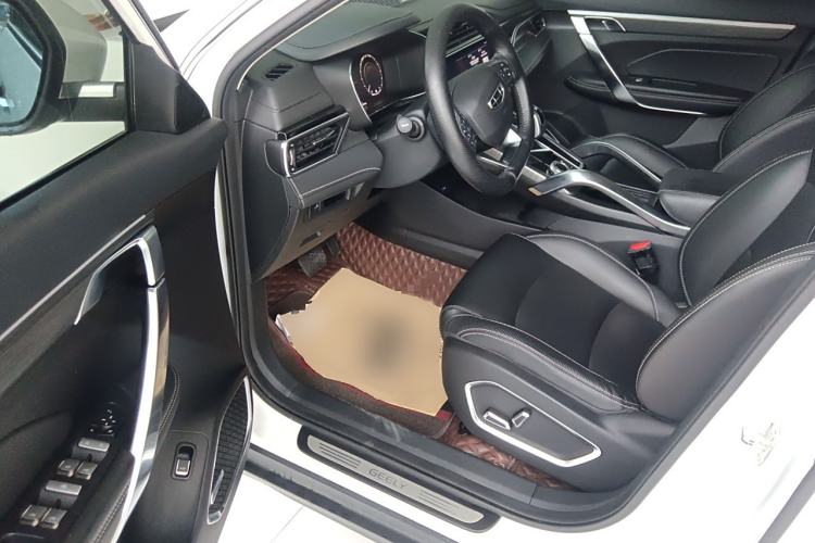 Used Geely Auto Emgrand X7 Sport 2020 1.8TD DCT ZhiZun PRO
