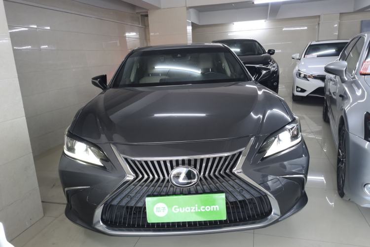 Used Lexus ES 2020 200 Luxury Edition
