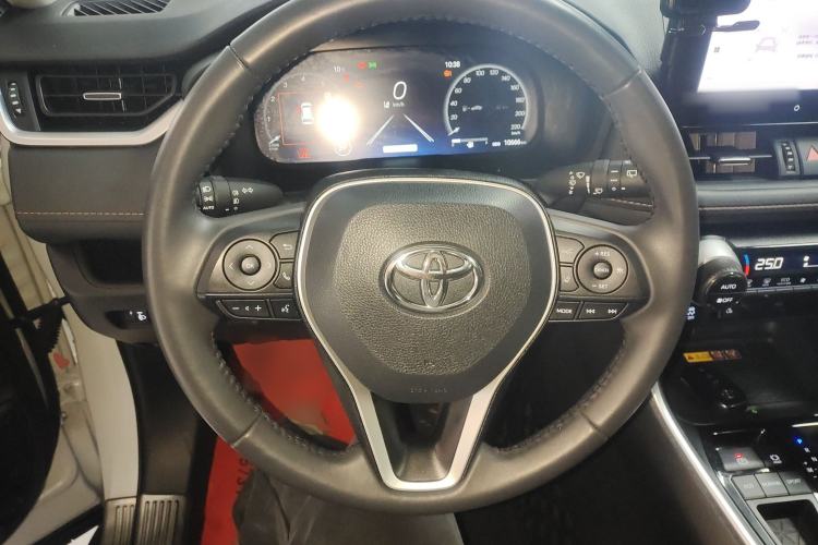 Used Toyota RAV4 2024 2.0L CVT Two-Wheel Drive Fashion Plus Edition