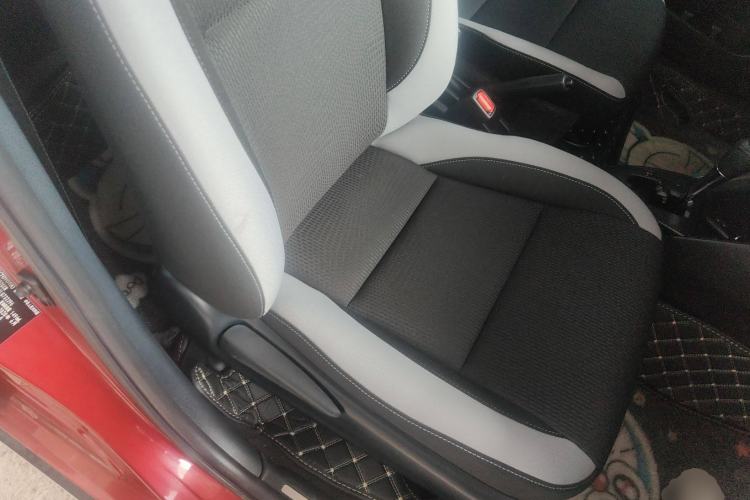 Used Toyota YARiS L 2020 X-Trail X 1.5L CVT Leading Edition
