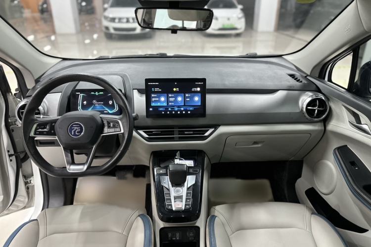 Used BYD Yuan Pro 2023 401 km Deluxe Version
