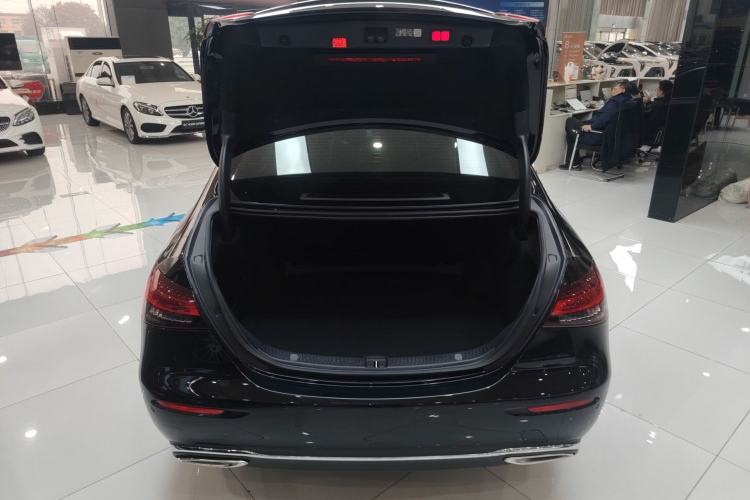 Used Mercedes-Benz E-Class 2023 Updated E 300 L Luxury Edition
