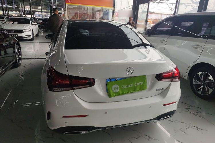 Used Mercedes-Benz A-Class 2022 Revised Version A 200 L Sport Sedan Fashionable Style