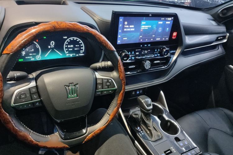 Used Toyota Crown Land Cruiser 2021 2.5L HEV Four-Wheel Drive Flagship Edition
