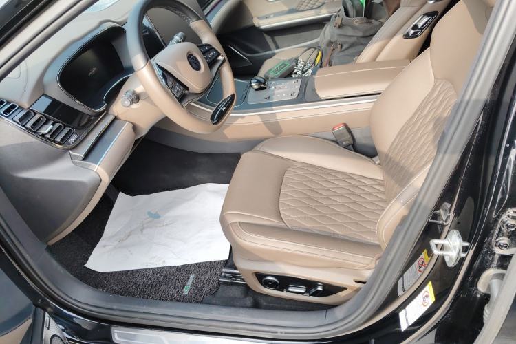 Used BYD Han 2023 DM-i Champion Edition 121KM Prestige Model