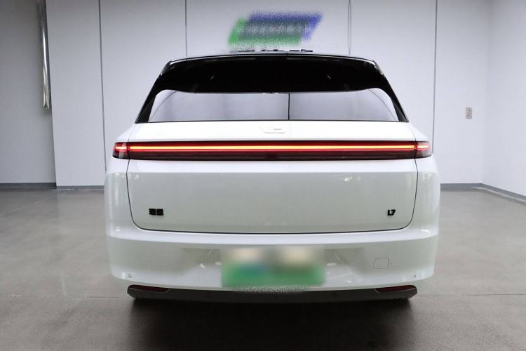 Used Li Auto L7 2023 Pro Model
