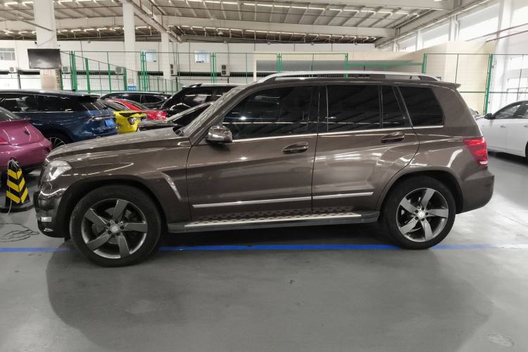 Used Mercedes-Benz GLK-Class 2013 GLK 300 4MATIC Dynamic Sunroof Model