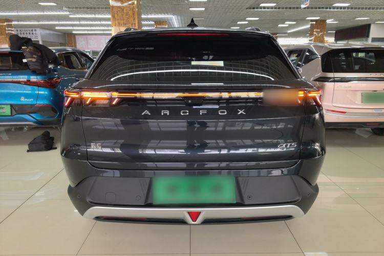 Used ARCFOX Alpha T5 2024 520 PRO
