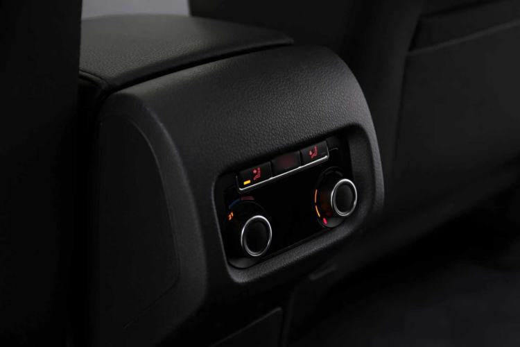 Used Volkswagen Sharan 2018 Revised Version 380TSI Comfort Edition 7-Seater
